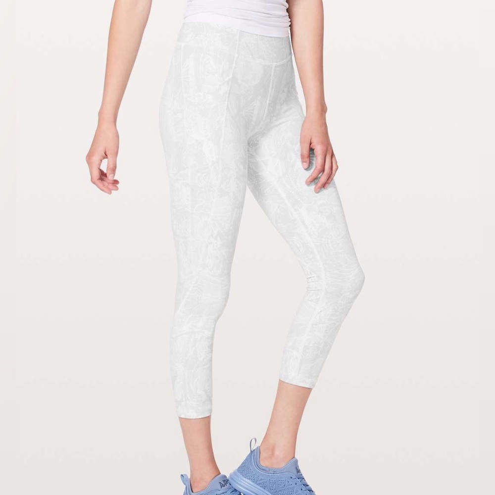 Lululemon Time To Sweat Crop Leggings *23" Eternal Wave White Grey Size 4